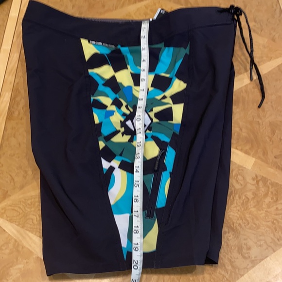 NWT!! Volcom Surf Vitals J Robinson Mod 20" Boardshorts Size 40 - Picture 8 of 9